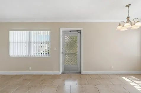 253 Coventry K West Palm Beach FL 33417