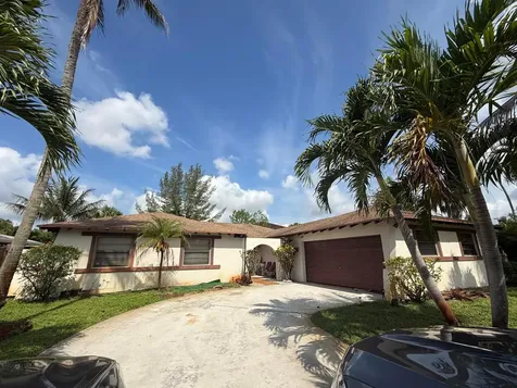 915 Ryanwood Drive West Palm Beach FL 33413