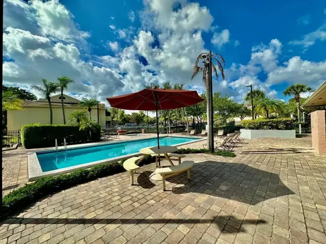 640 Cypress Club Way Deerfield Beach FL 33064