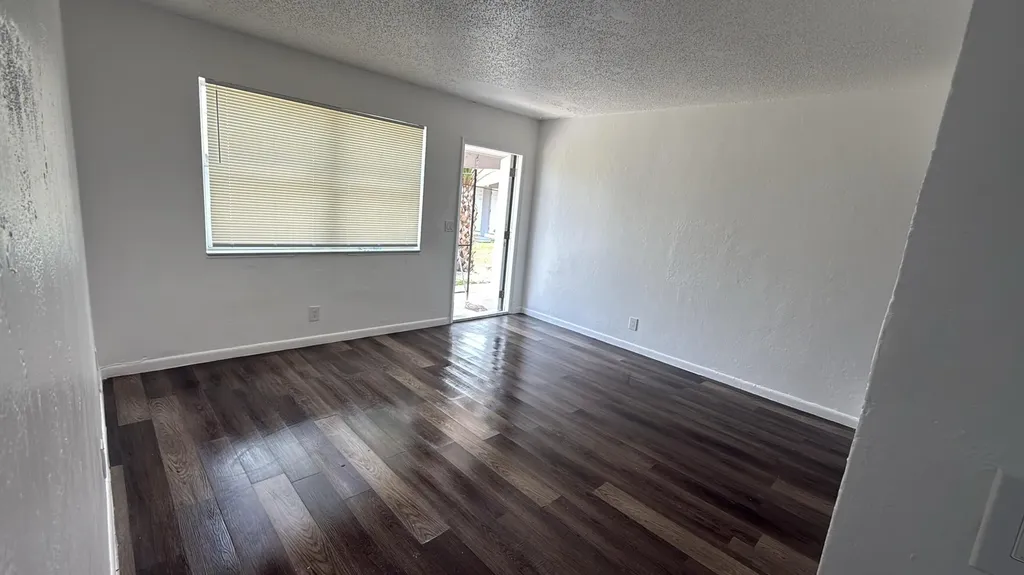 1021 Henrietta Avenue West Palm Beach FL 33401