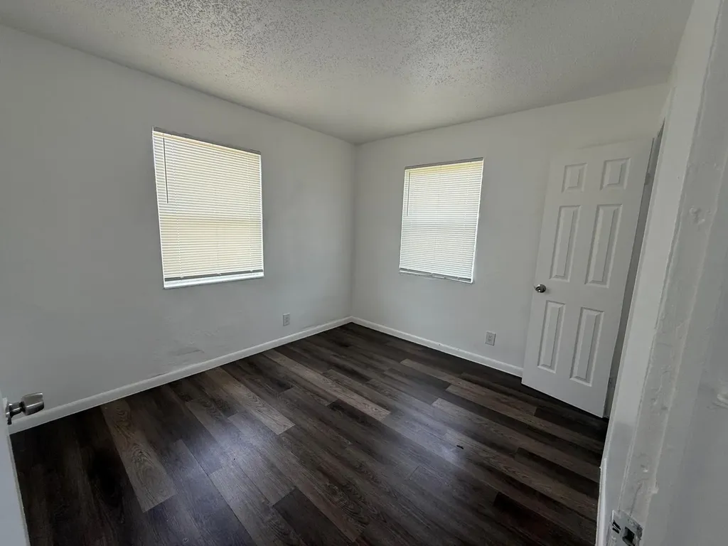 1021 Henrietta Avenue West Palm Beach FL 33401