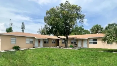 1021 Henrietta Avenue West Palm Beach FL 33401