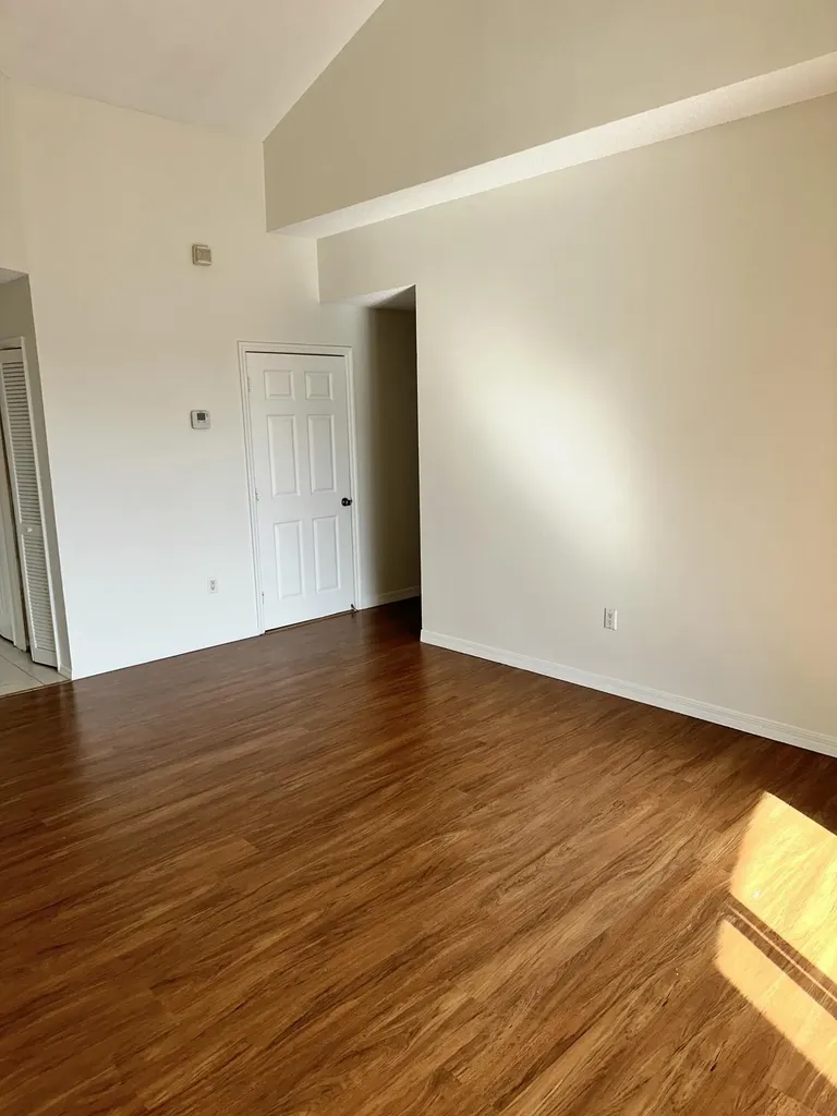 7085 Nova Drive Davie FL 33317