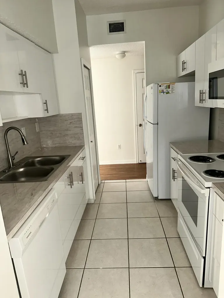 7085 Nova Drive Davie FL 33317