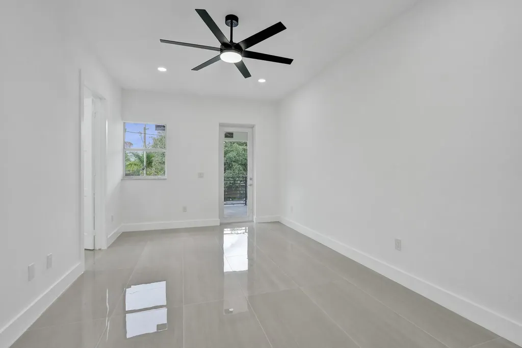 1213 W Las Olas Boulevard Fort Lauderdale FL 33312
