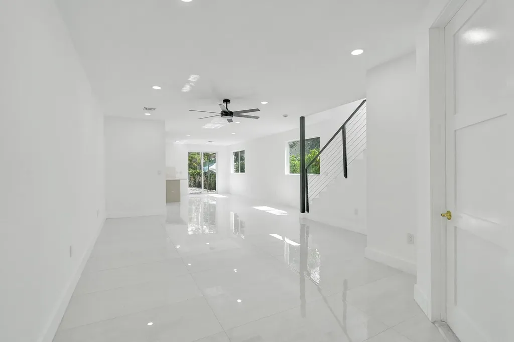 1213 W Las Olas Boulevard Fort Lauderdale FL 33312