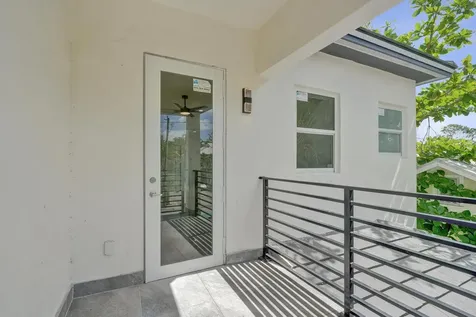 1213 W Las Olas Boulevard Fort Lauderdale FL 33312