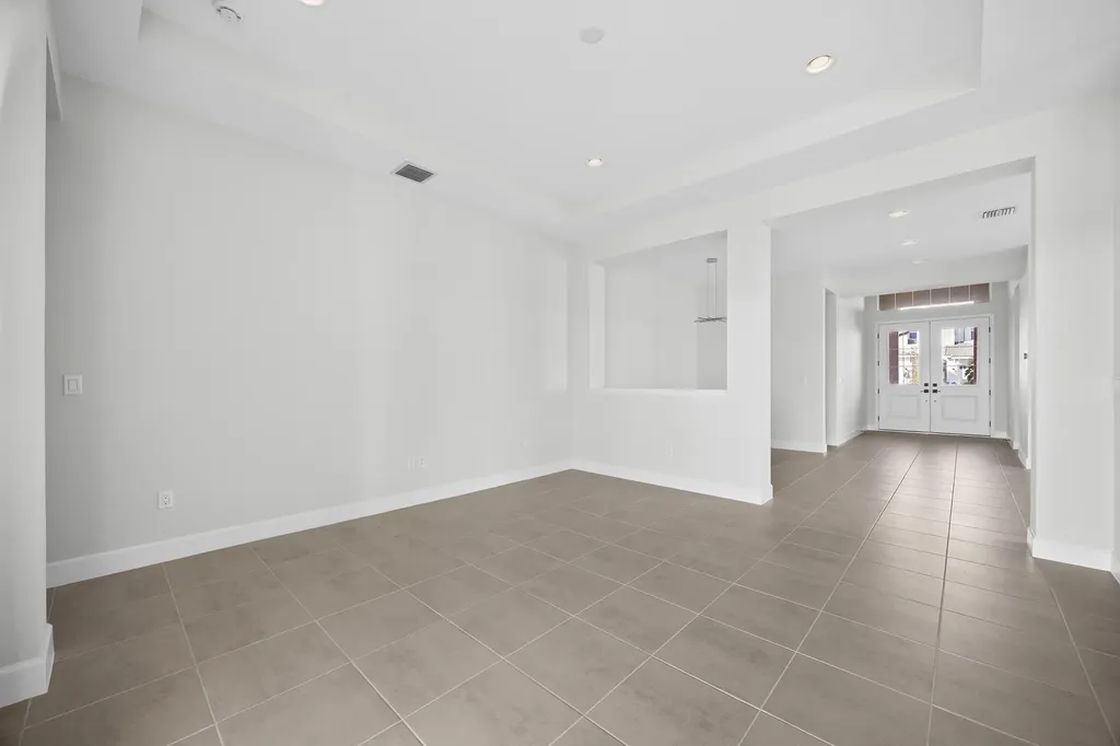 14208 Lacebark Lane Westlake FL 33470