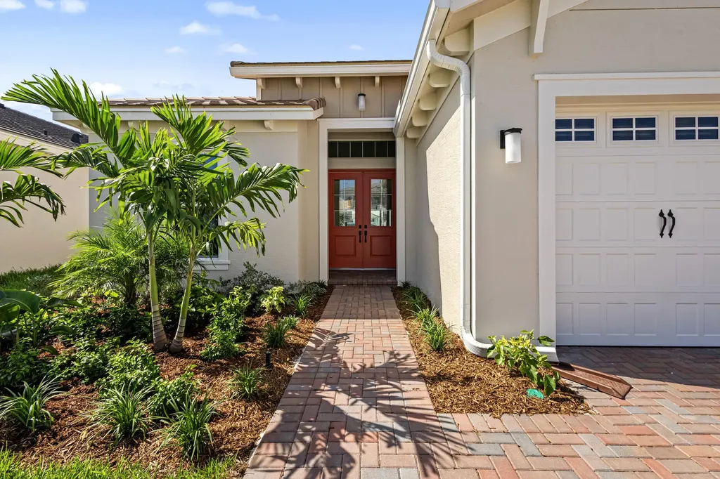 14208 Lacebark Lane Westlake FL 33470