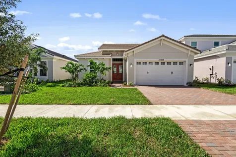 14208 Lacebark Lane Westlake FL 33470