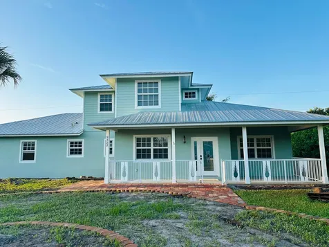 9322 SE Athena Street Hobe Sound FL 33455