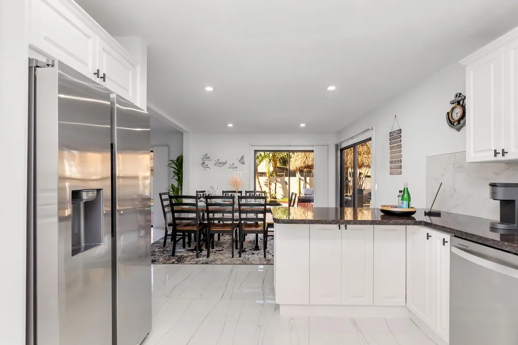 484 NW 38th Terrace Deerfield Beach FL 33442