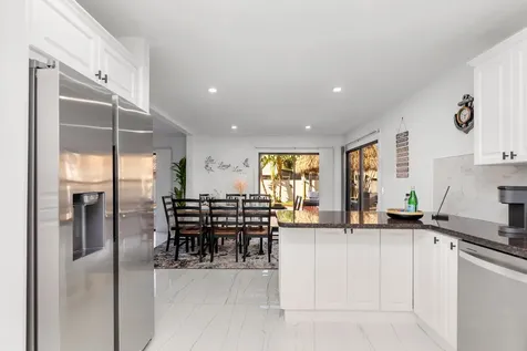 484 NW 38th Terrace Deerfield Beach FL 33442