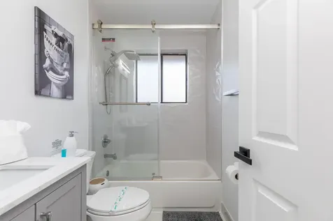 484 NW 38th Terrace Deerfield Beach FL 33442