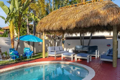 484 NW 38th Terrace Deerfield Beach FL 33442