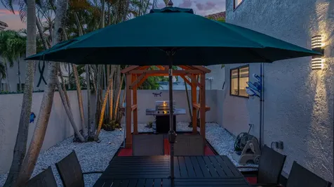 484 NW 38th Terrace Deerfield Beach FL 33442