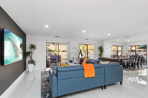 484 NW 38th Terrace Deerfield Beach FL 33442
