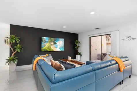 484 NW 38th Terrace Deerfield Beach FL 33442