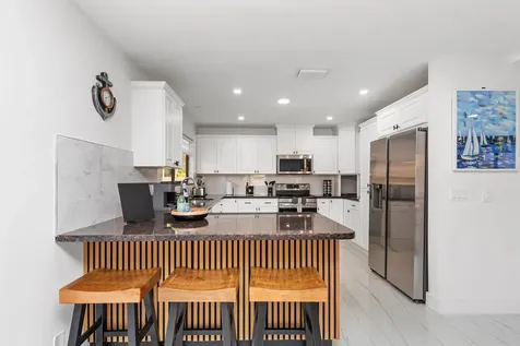 484 NW 38th Terrace Deerfield Beach FL 33442