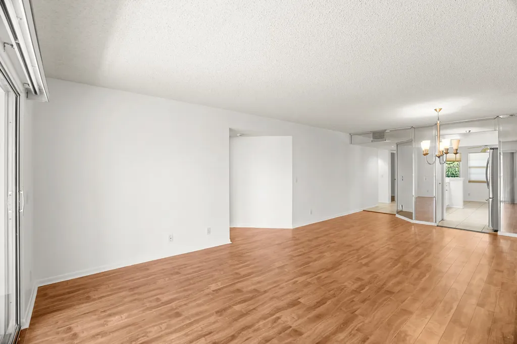 1200 SW 130th Avenue Pembroke Pines FL 33027