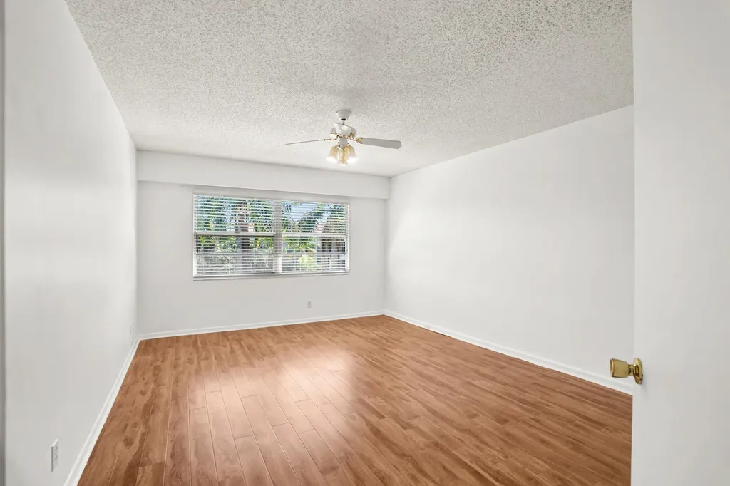 1200 SW 130th Avenue Pembroke Pines FL 33027