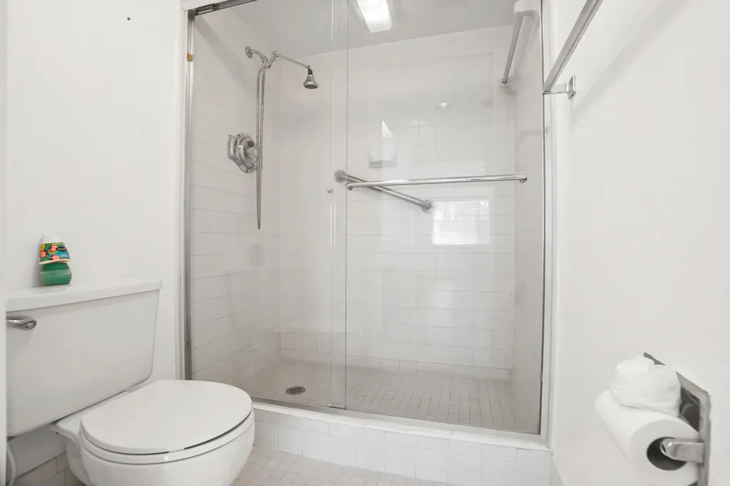 1200 SW 130th Avenue Pembroke Pines FL 33027
