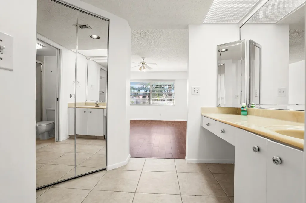 1200 SW 130th Avenue Pembroke Pines FL 33027