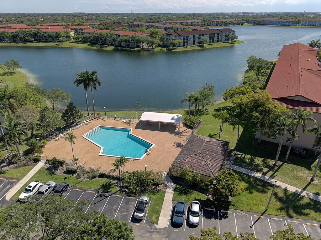 1200 SW 130th Avenue Pembroke Pines FL 33027