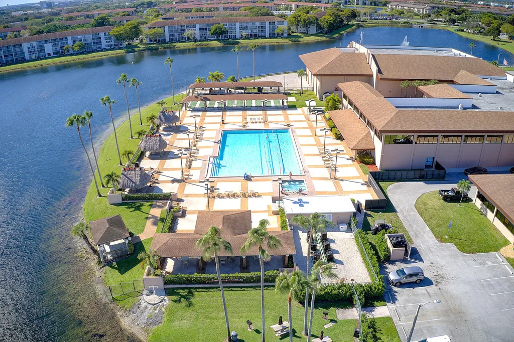 1200 SW 130th Avenue Pembroke Pines FL 33027