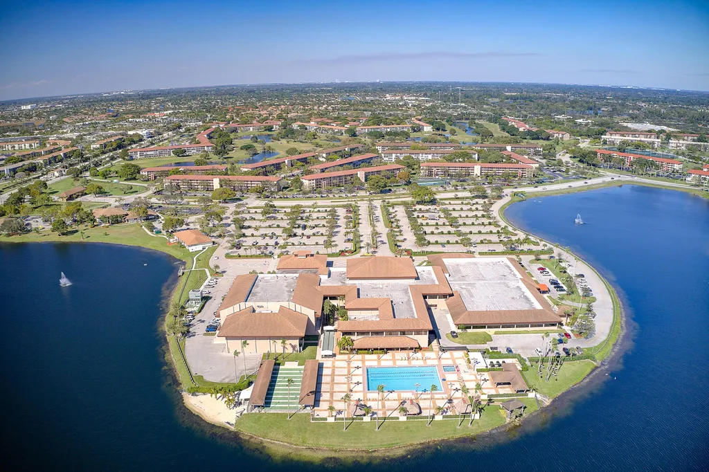 1200 SW 130th Avenue Pembroke Pines FL 33027
