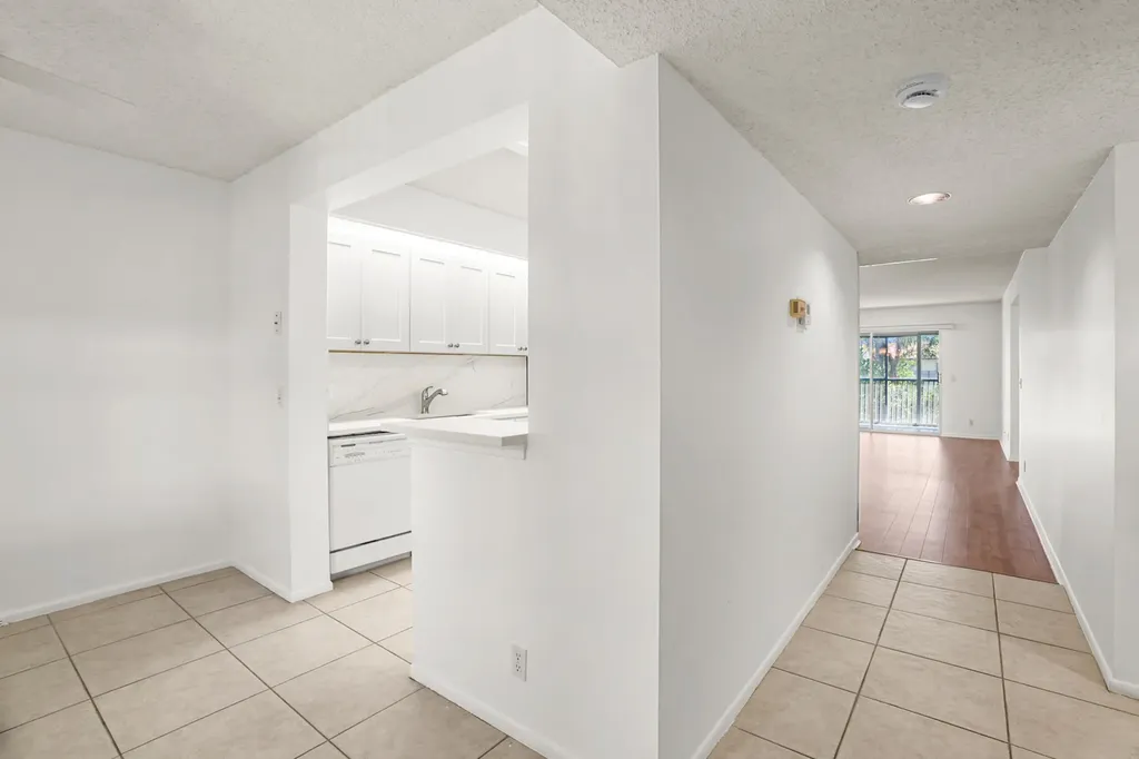 1200 SW 130th Avenue Pembroke Pines FL 33027