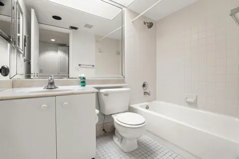 1200 SW 130th Avenue Pembroke Pines FL 33027
