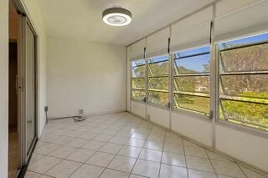4028 Berkshire Deerfield Beach FL 33442