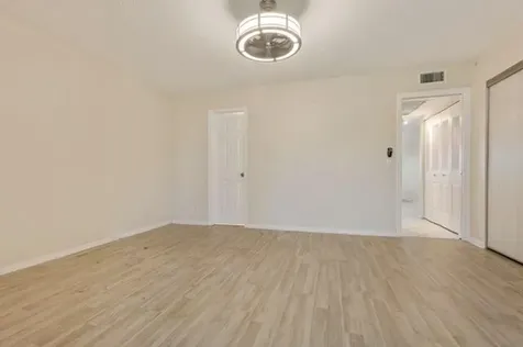 4028 Berkshire Deerfield Beach FL 33442