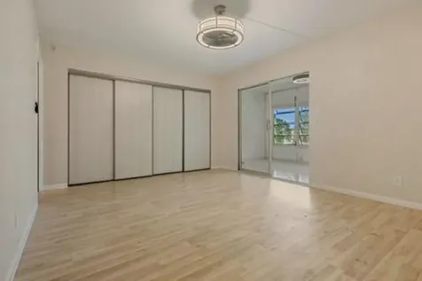 4028 Berkshire Deerfield Beach FL 33442