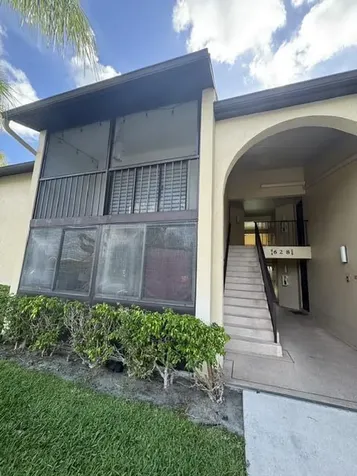 628 N Sea Pine Way Greenacres FL 33415