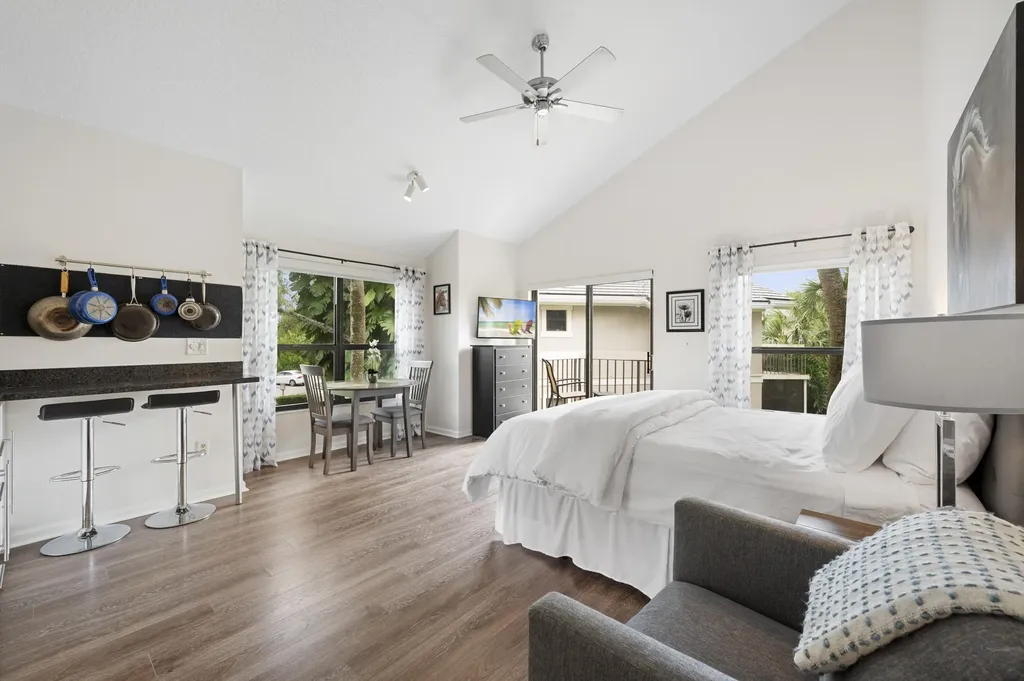 11863 Wimbledon Circle Wellington FL 33414