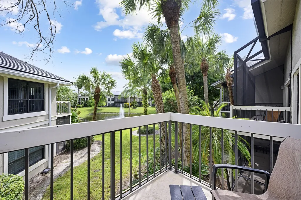 11863 Wimbledon Circle Wellington FL 33414