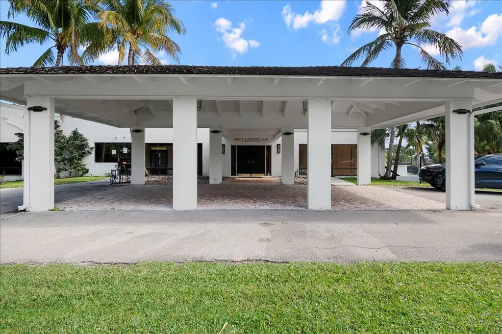 11863 Wimbledon Circle Wellington FL 33414
