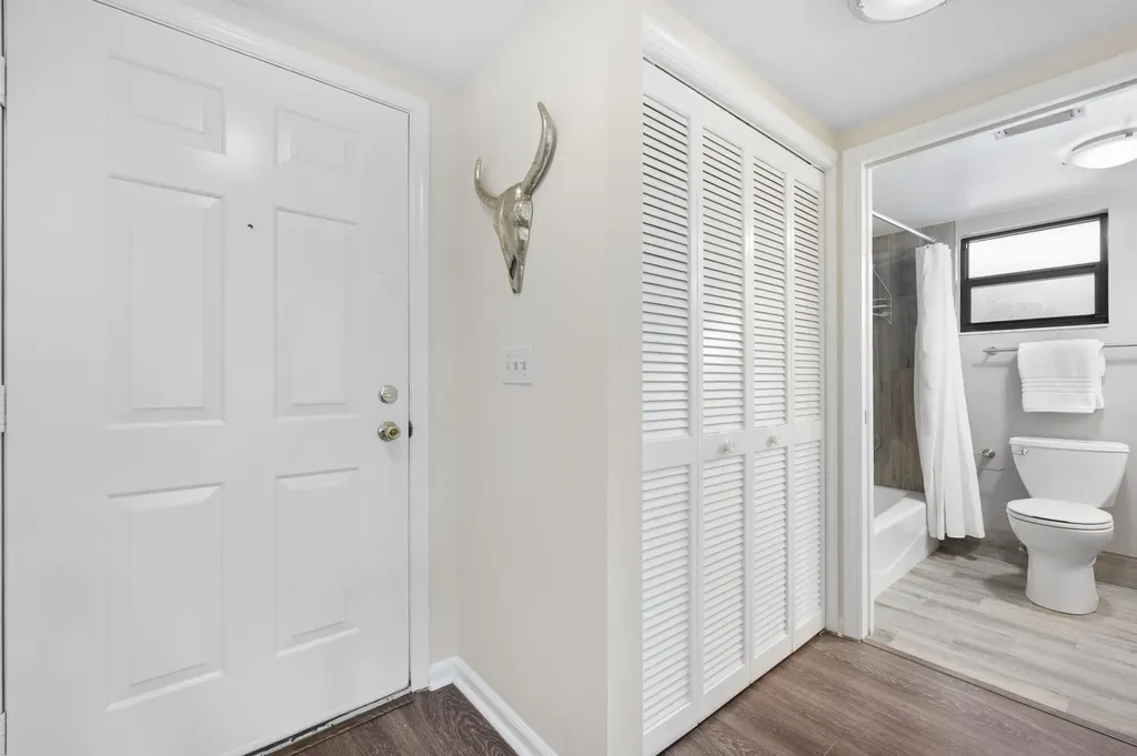 11863 Wimbledon Circle Wellington FL 33414