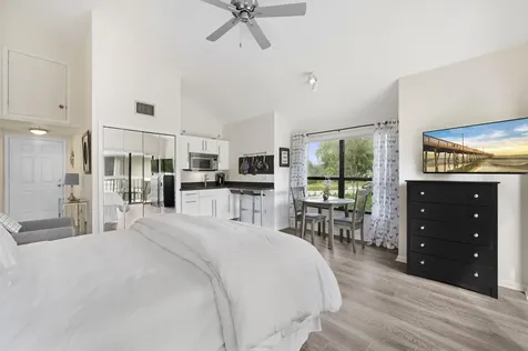 11863 Wimbledon Circle Wellington FL 33414