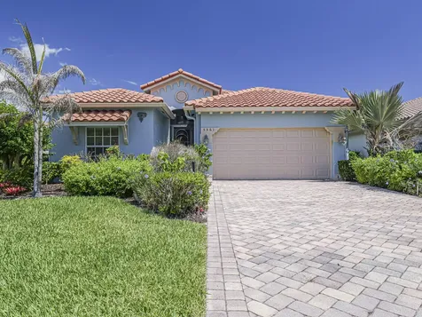 5561 57TH Way Vero Beach FL 32967