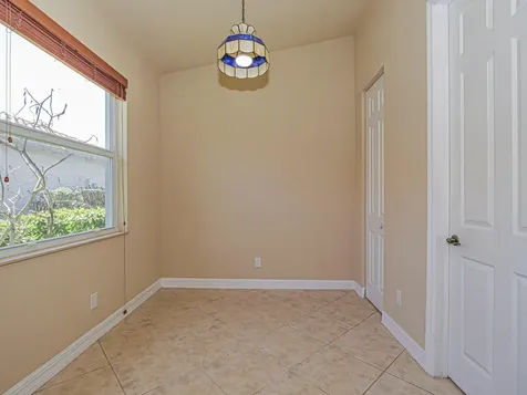 5561 57th Way Vero Beach FL 32967