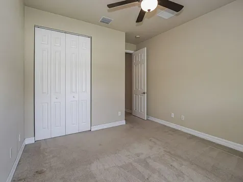 5561 57th Way Vero Beach FL 32967