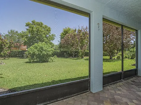 5561 57th Way Vero Beach FL 32967