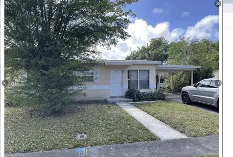 1328 Lee Street Delray Beach FL 33444