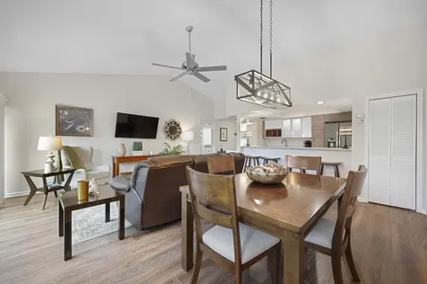11863 Wimbledon Circle Wellington FL 33414