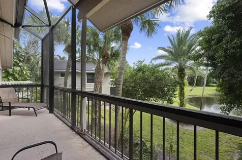 11863 Wimbledon Circle Wellington FL 33414
