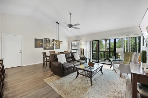 11863 Wimbledon Circle Wellington FL 33414