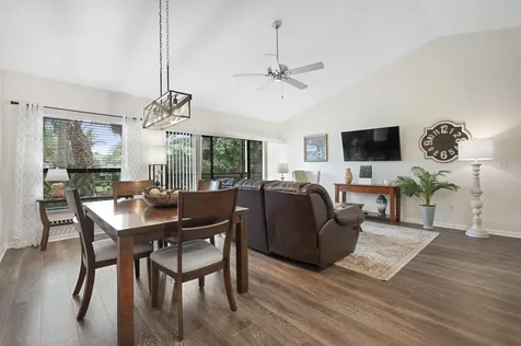 11863 Wimbledon Circle Wellington FL 33414